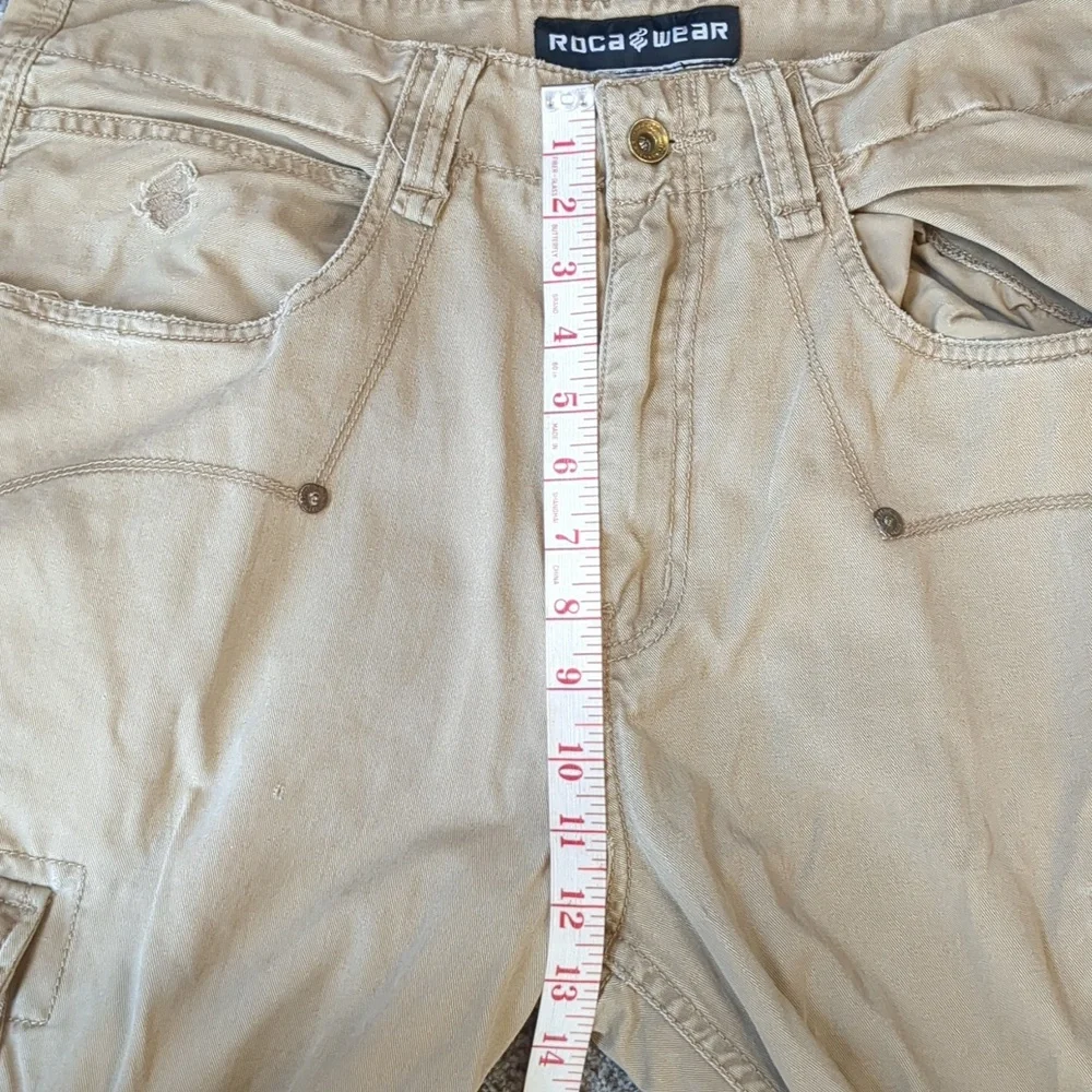 Roca Wear men's beige size 36 cargo pants - Picture 4 of 16